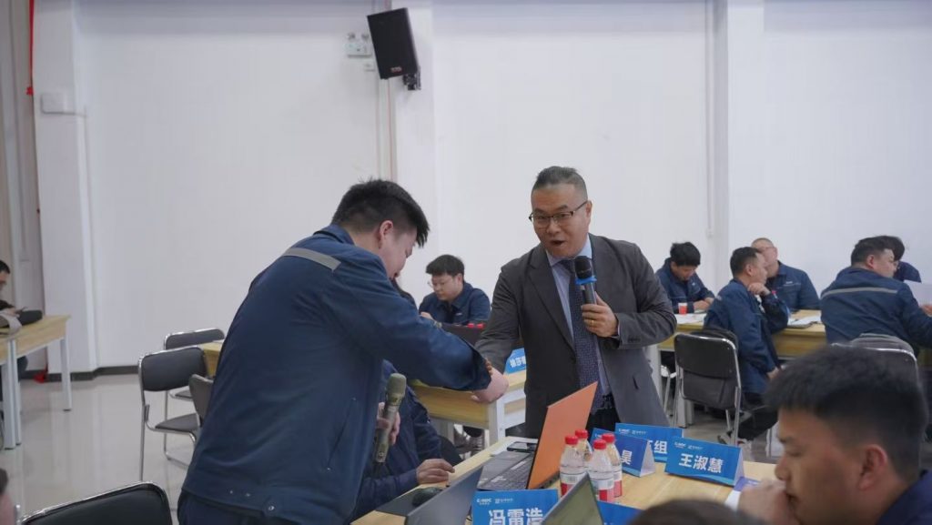 洛钼集团，《AI+FAST高效课程开发》 培训师邱伟