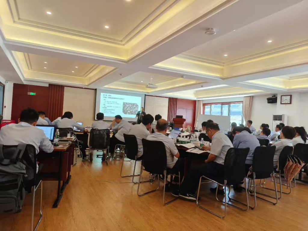 中国航空精密机械《AI+FAST高效课程开发》 培训师邱伟